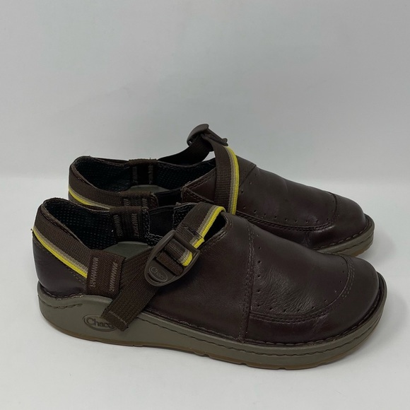 Chaco Shoes - Chaco Toecoop Clogs Brown Leather